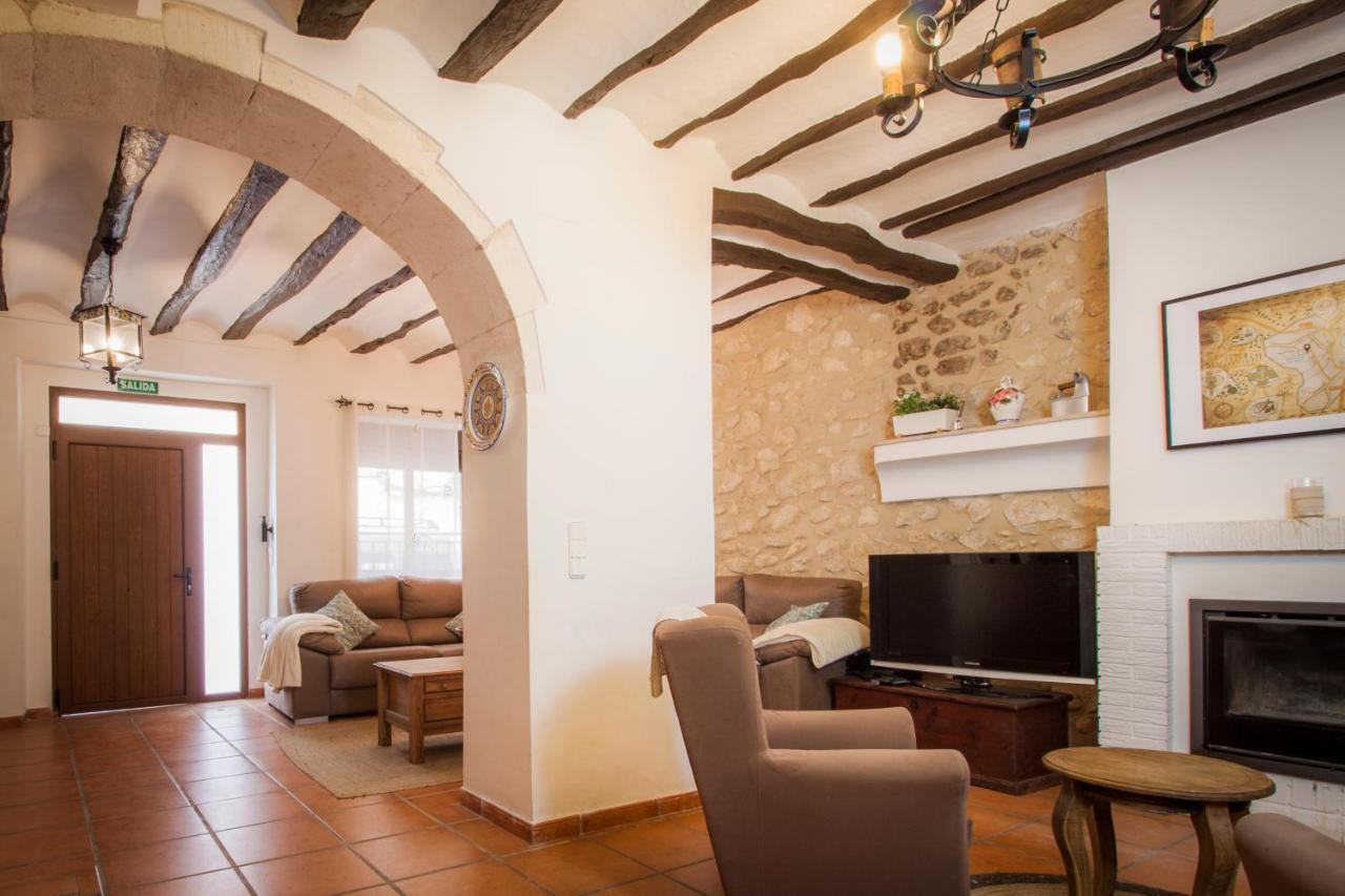 Casa Amparo - Alquiler Integro Con Encanto En Alicante Alcoleja المظهر الخارجي الصورة